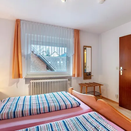 Haus Anita アパート *